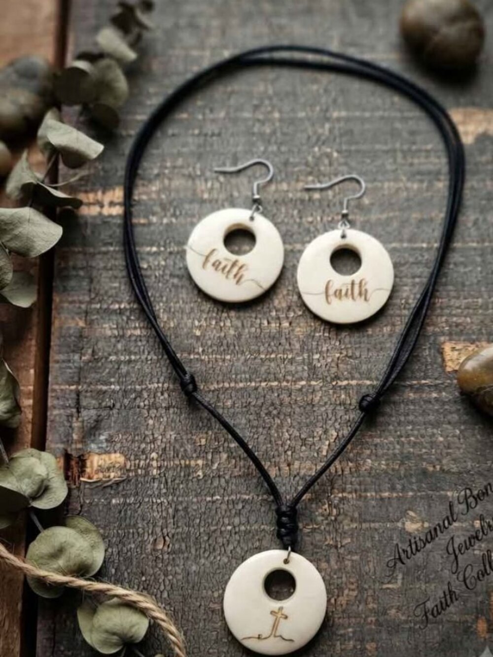 Inspirational Set of Earrings and Neclkace